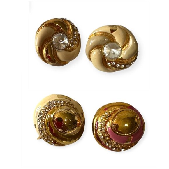 Assorted Vintage Buttons, 24 pieces. - Picture 8 of 8